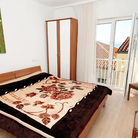 6051b Apartament
